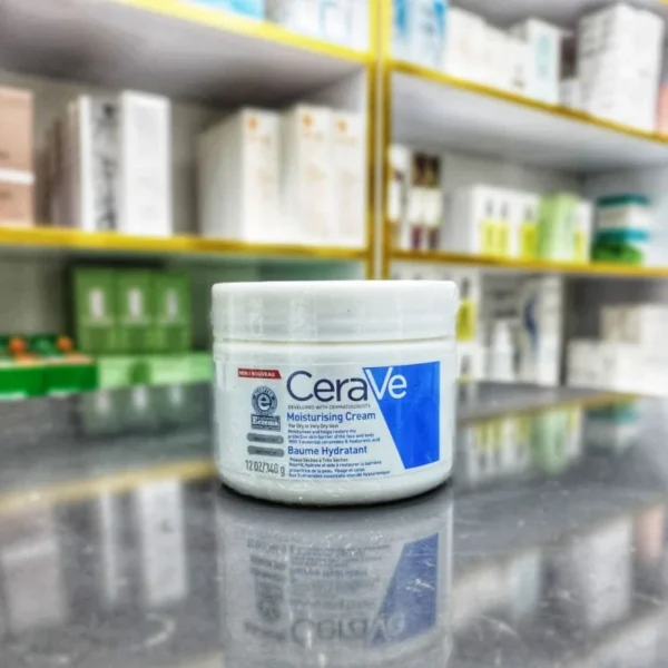 کرم مرطوب کننده و آبرسان پوست خشک سراوی 340گرم