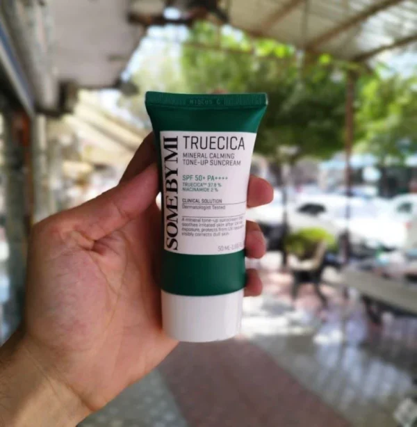 ضدآفتاب بی رنگ سام بای می SPF50
