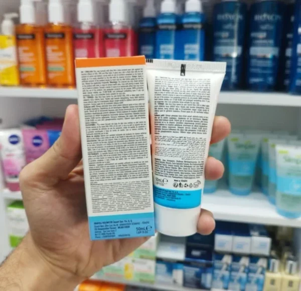ضدآفتاب بی رنگ نیوول SPF50