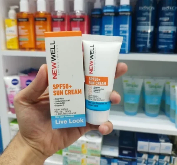 ضدآفتاب بی رنگ نیوول SPF50