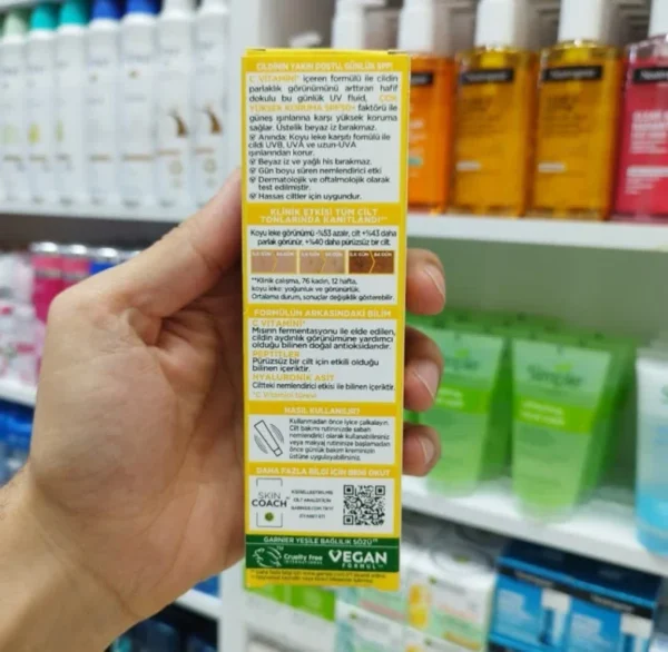 ضدآفتاب بی رنگ ویتامین سی گارنیر SPF50