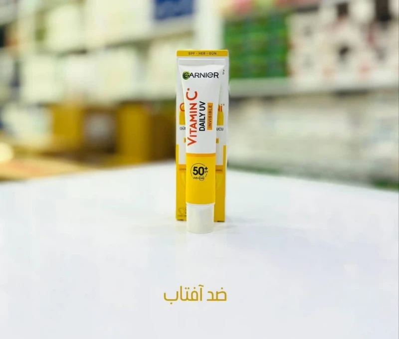 ضدآفتاب بی رنگ ویتامین سی گارنیر SPF50