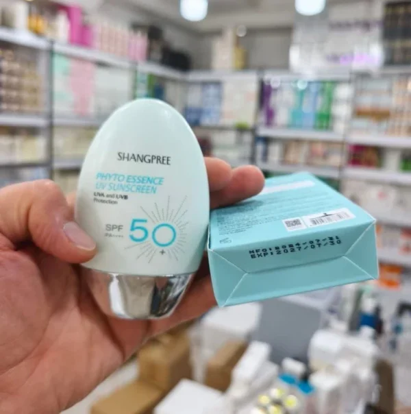 کرم ضدآفتاب بی رنگ شانگپری SPF50