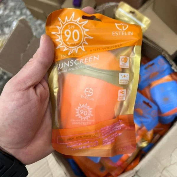 کرم ضدآفتاب بی رنگ ضدچروک استلین SPF90
