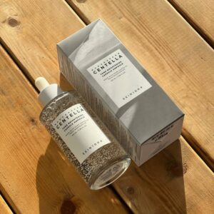 آمپول کپسولی ضدلک سنتلا تون برایتینیگ اسکین 1004