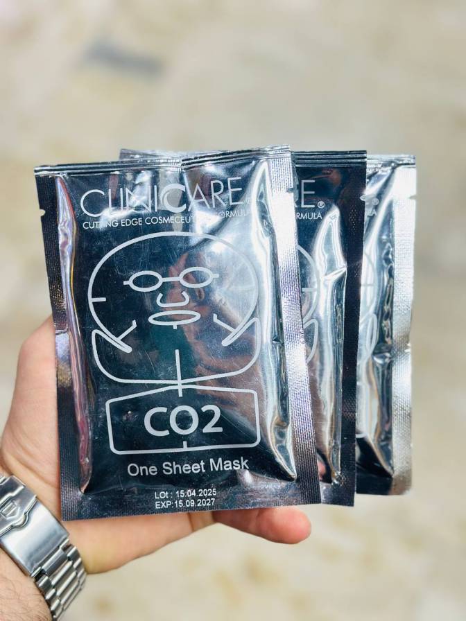 شیت ماسک یک عددی قلیایی و اسیدی ماسک کربوکسی کلینیکر سوئد (4) شیت ماسک یک عددی قلیایی و اسیدی ماسک کربوکسی کلینیکر سوئد