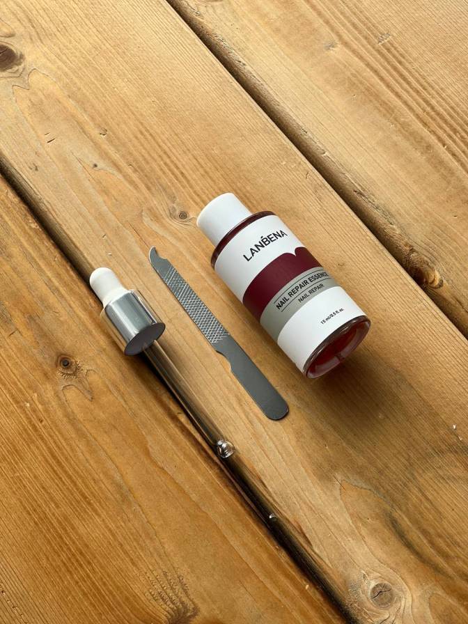 اسنس ترمیم کننده ناخن لانبنا 15میل (3) اسنس ترمیم کننده ناخن لانبنا 15میل