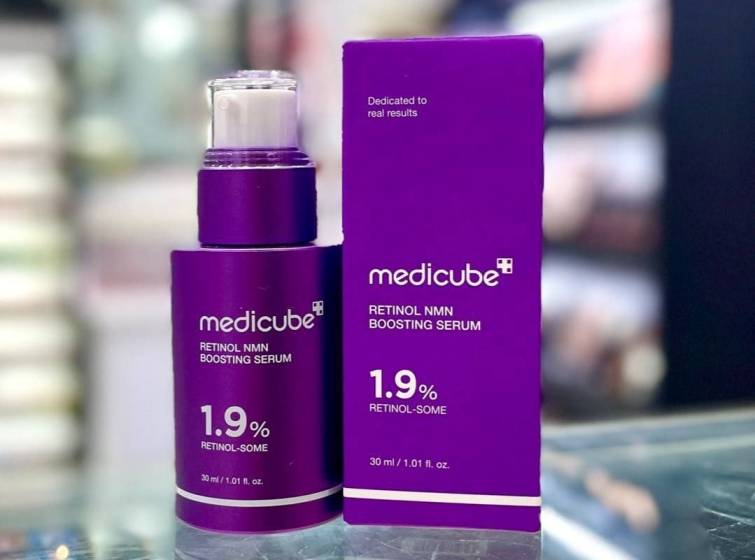 سرم رتینول جوانساز و ضدلک مدی کیوب 30میل (4) سرم رتینول جوانساز و ضدلک مدی کیوب 30میل