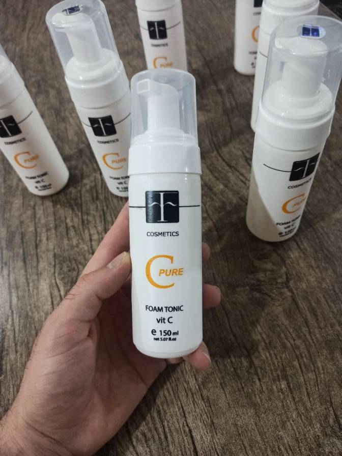 فوم شستشو ویتامین سی اف کازمتیک 150میل (2) فوم شستشو ویتامین سی اف کازمتیک 150میل