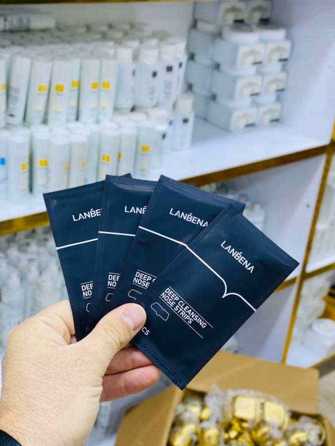 چسب زغالی جوش های سرسیاه ورقه ای لانبنا (6) چسب زغالی جوش های سرسیاه ورقه ای لانبنا