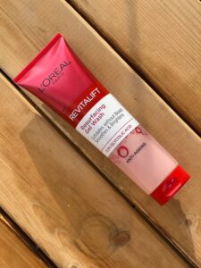 ژل شستشو گلیکولیک اسید رویتالیفت لورال 150میل